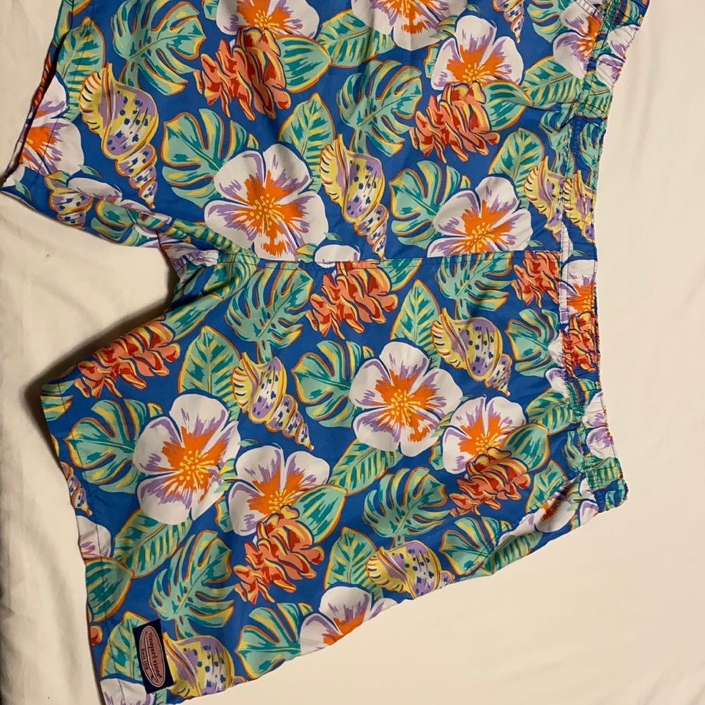 Vineyard vines men’s bathing suit